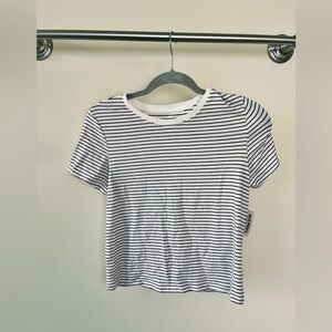 Old Navy Striped Crop Top. Size Medium.